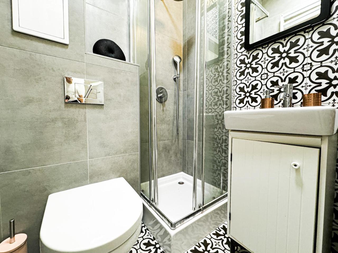 Apartment Walk 50m To Market Square & Rynek! Stylish 1br, Kitchen Wroclaw